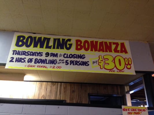 A banner for a Bowling Bonanza special on Thursdays for thirty dollars per lane.