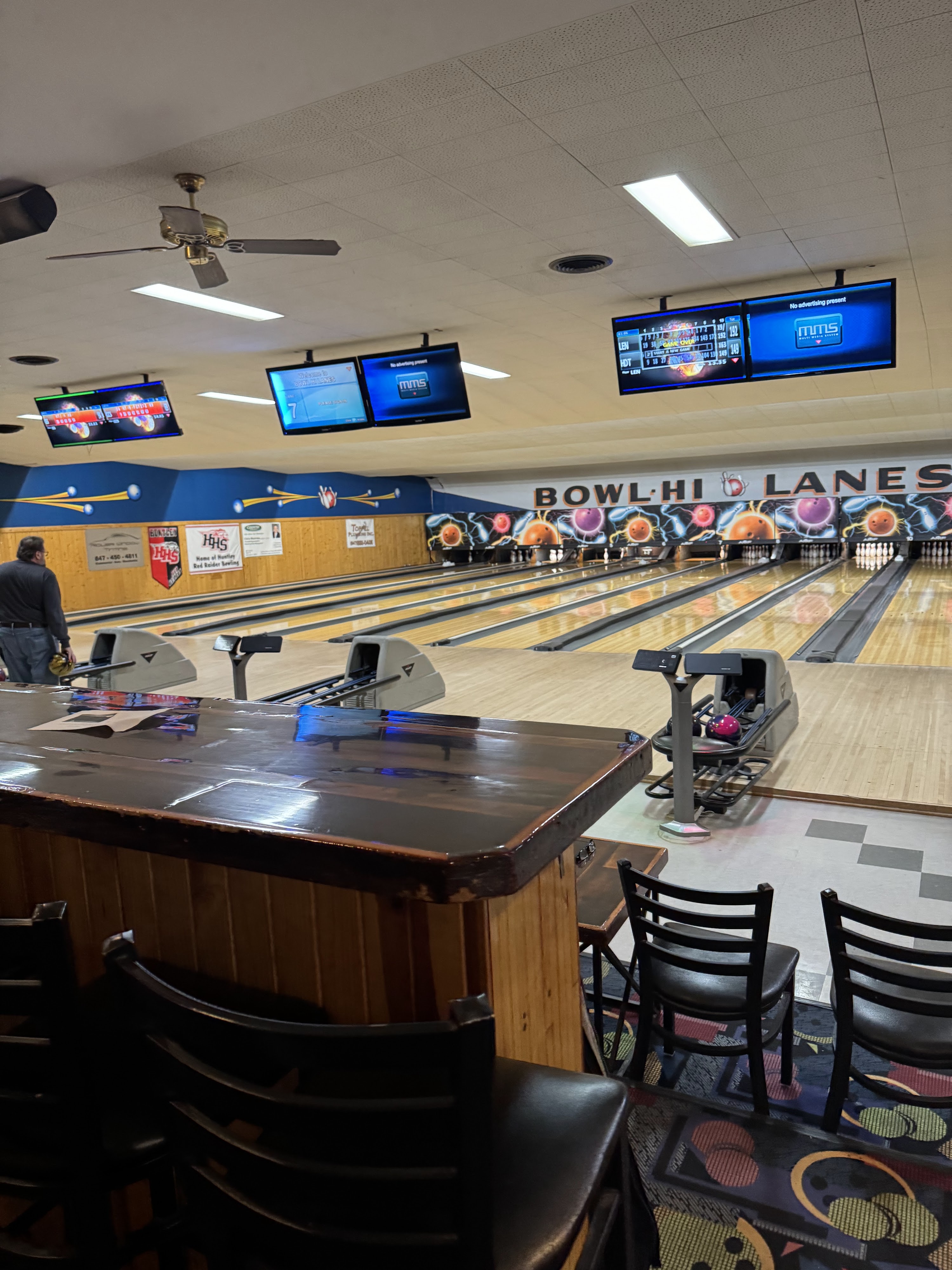 Bowl-Hi Lanes